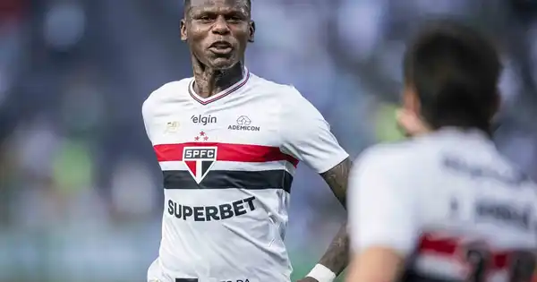 ACOMPANHAMENTO PSICOLÓGICO! Arboleda recebe apoio em reintegração após luta contra depressão