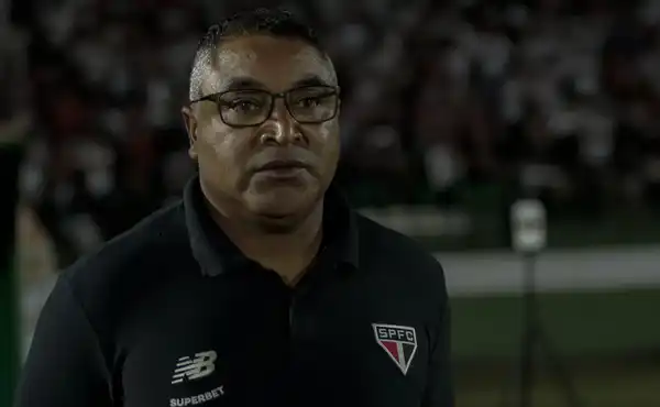 Roger Machado se pronuncia após críticas da torcida na vitória do São Paulo sobre Mirassol