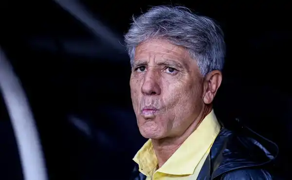 Lesão de Marcos Antônio vira alvo de declarações de Renato Gaúcho após derrota no Rio